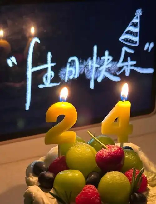 皇马24岁新星生日夜爆发？欧冠关键战前迎利好，安帅钦点他成破局奇兵